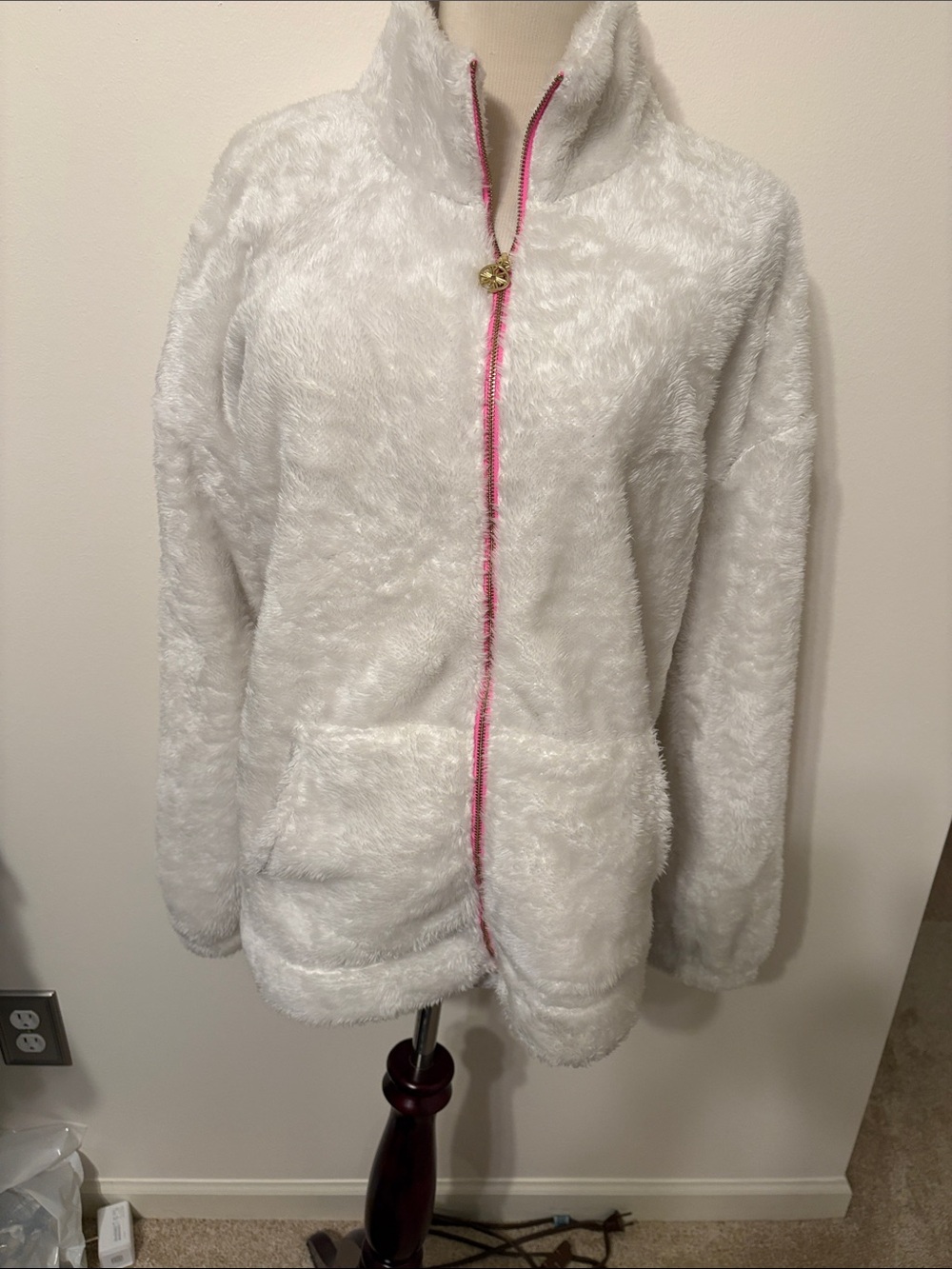 Lilly Pulitzer Barkley Sherpa Zip-Up Jacket with Pink Trim - Picture 5 of 5